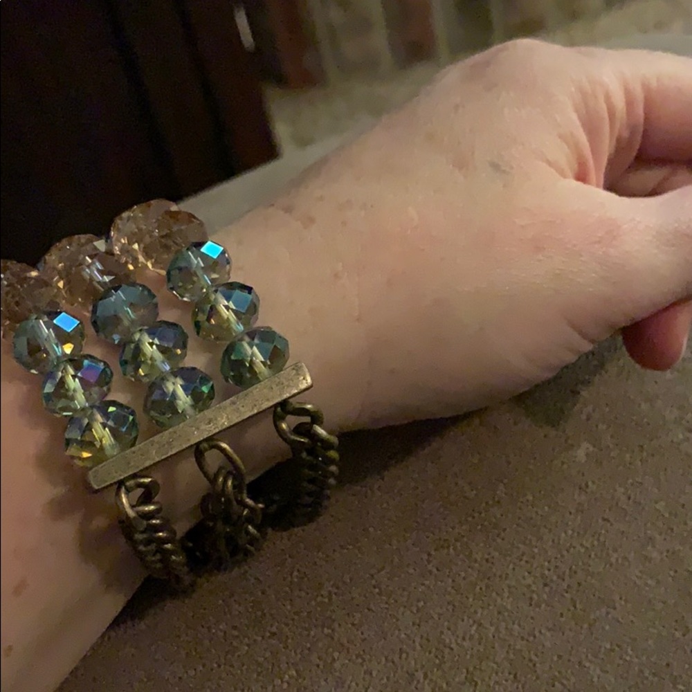 Bead and metal bracelet